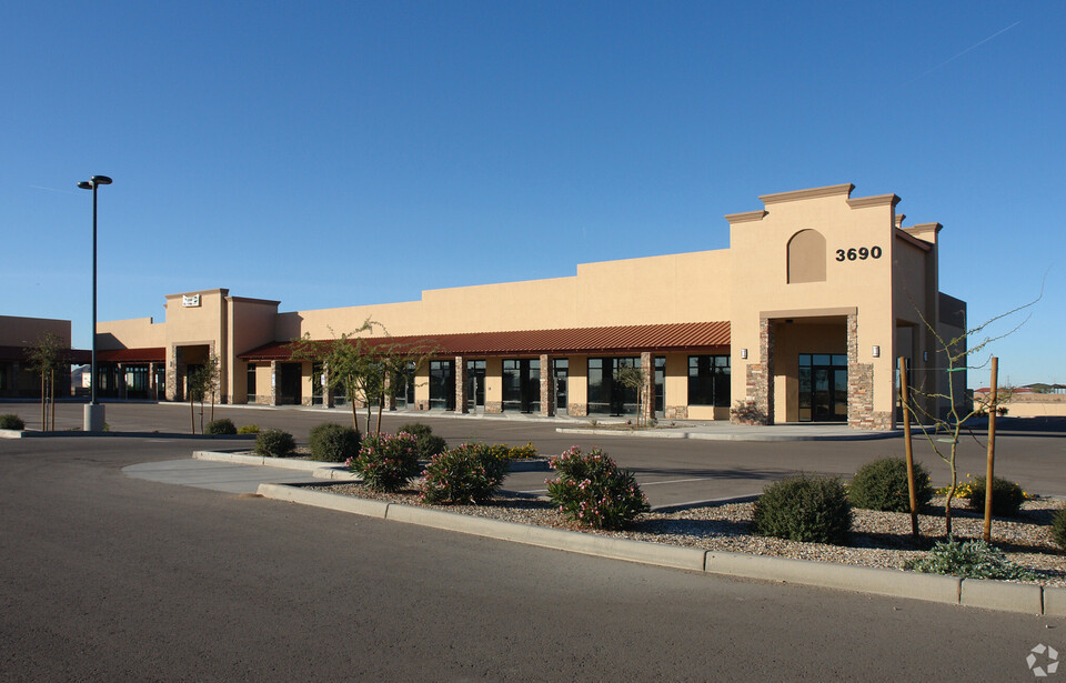 3810 South Estrella Parkway, Goodyear, AZ, 85338
